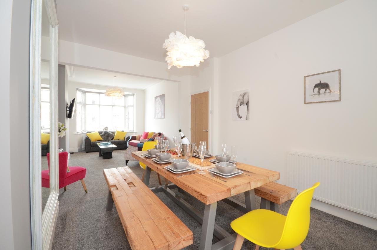 York Boutique House- Spacious & Stylish With Free Parking Exteriör bild